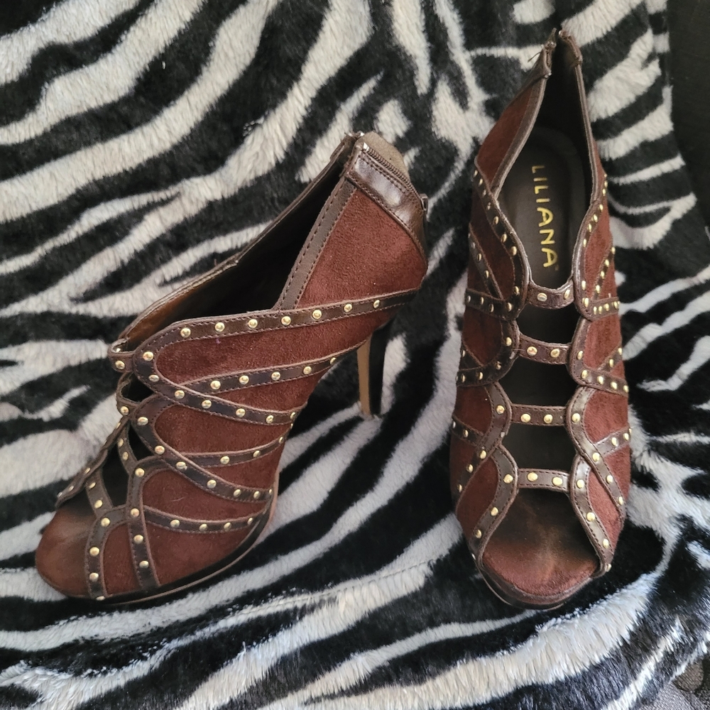 Women heels